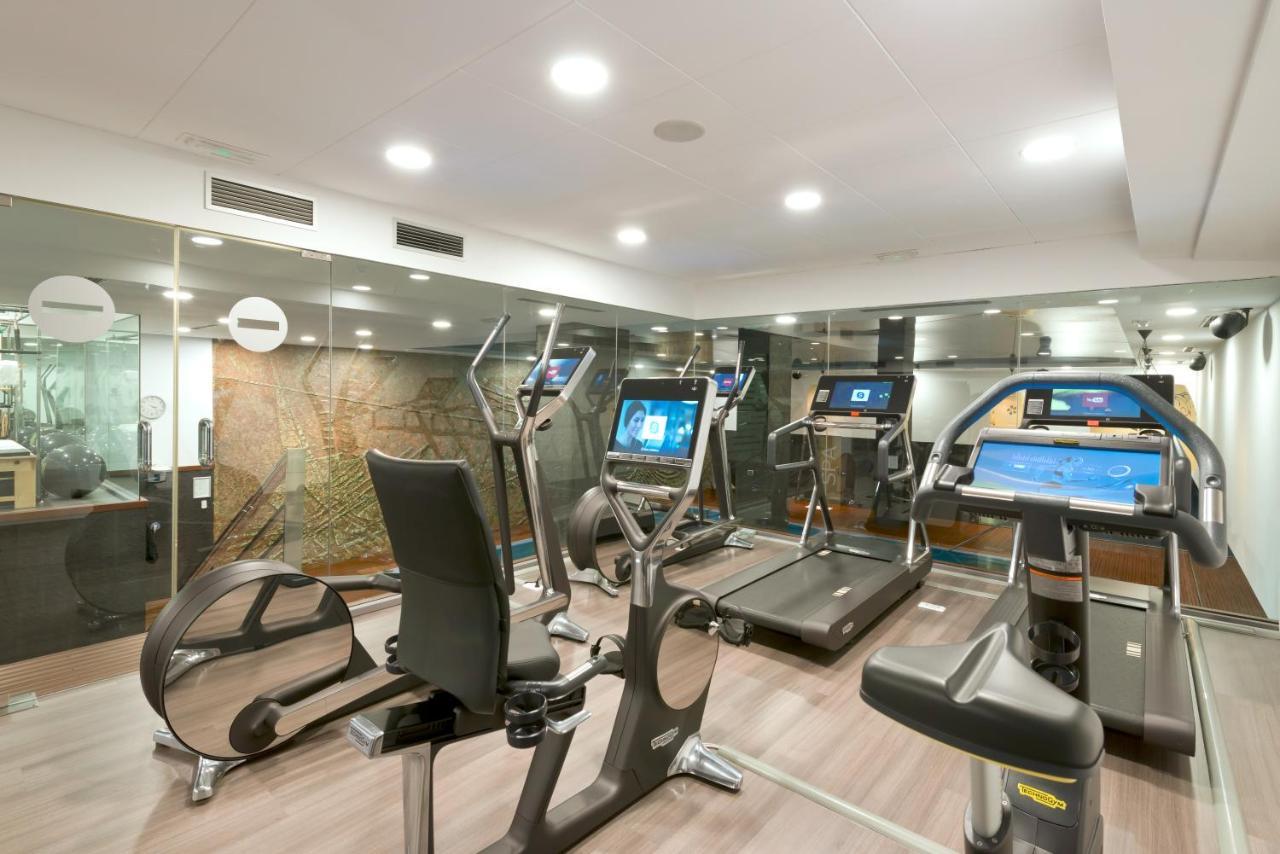 Hotel Miguel Angel Madrid Ngoại thất bức ảnh The gym at the hotel