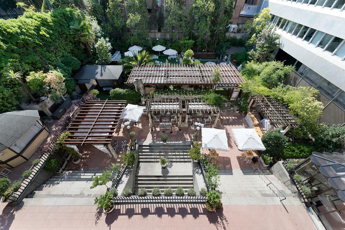 Hotel Miguel Angel Madrid Ngoại thất bức ảnh The Pergola