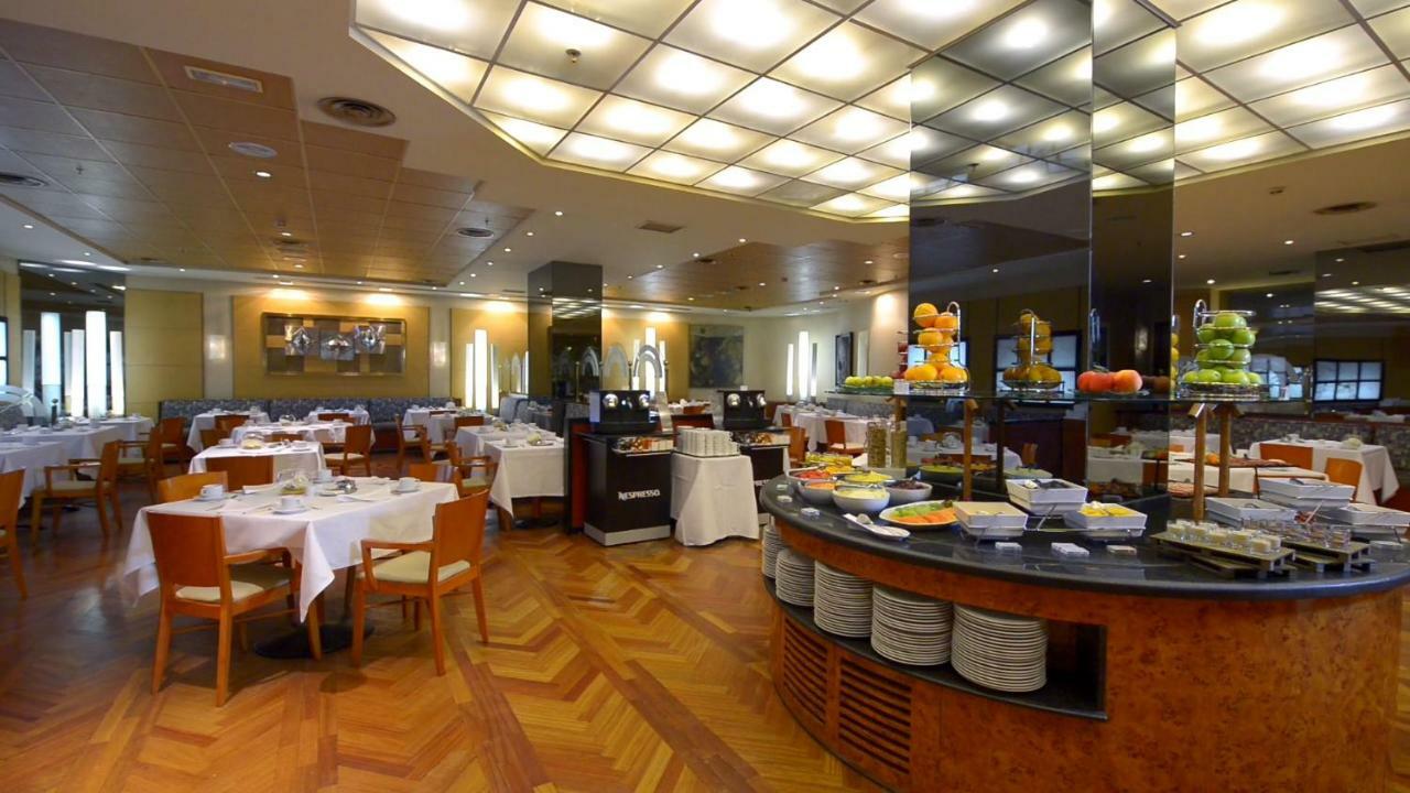 Hotel Miguel Angel Madrid Ngoại thất bức ảnh The restaurant